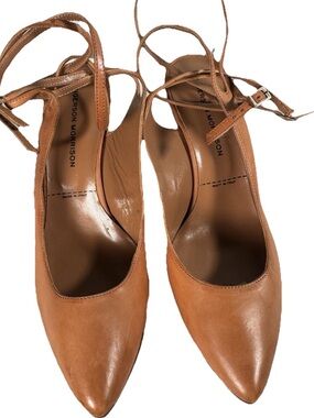 Sigerson Morrison Tan Leather Wedge Heels Size 8.5 Brown Ankle Strap Pointed Toe